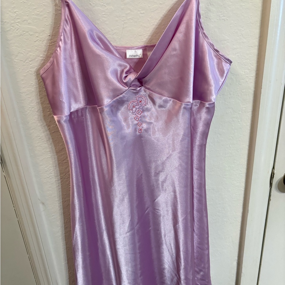Vintage Enchanting Women's Chemise - Lavender. NWOT.